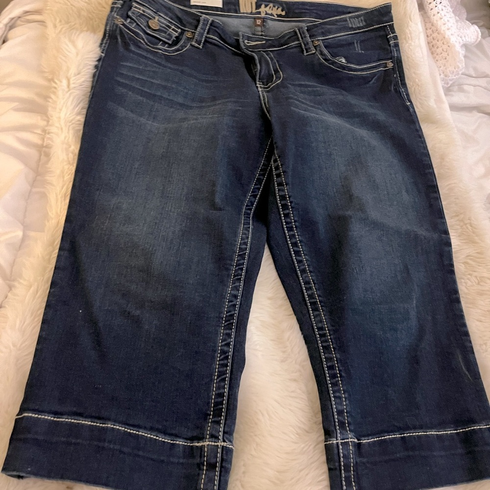 Cute cropped jeans